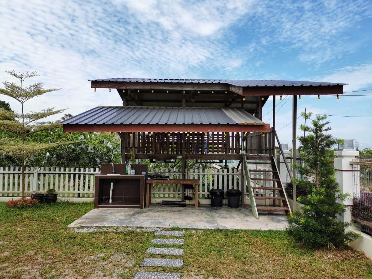 Orchard Villa Melaka Extérieur photo